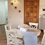 Q Garden Apartment