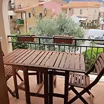 Q Garden Apartment