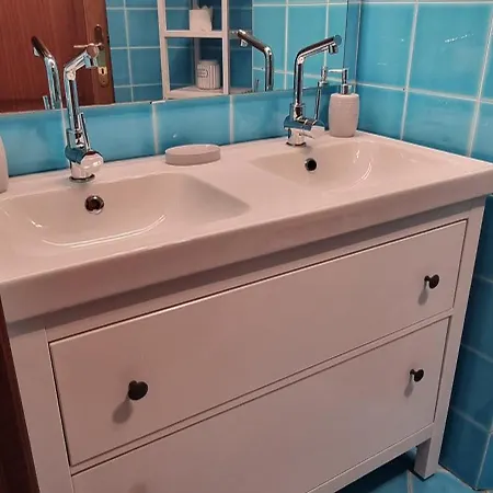 Apartment Q *