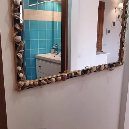 Apartment Q *
