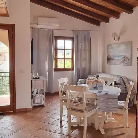 Q Garden Appartement San Teodoro (Sardinia)