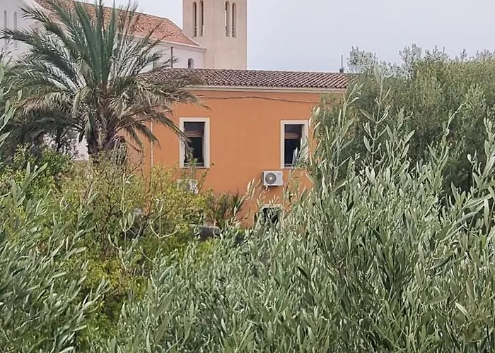 Q شقة سان تيودورو